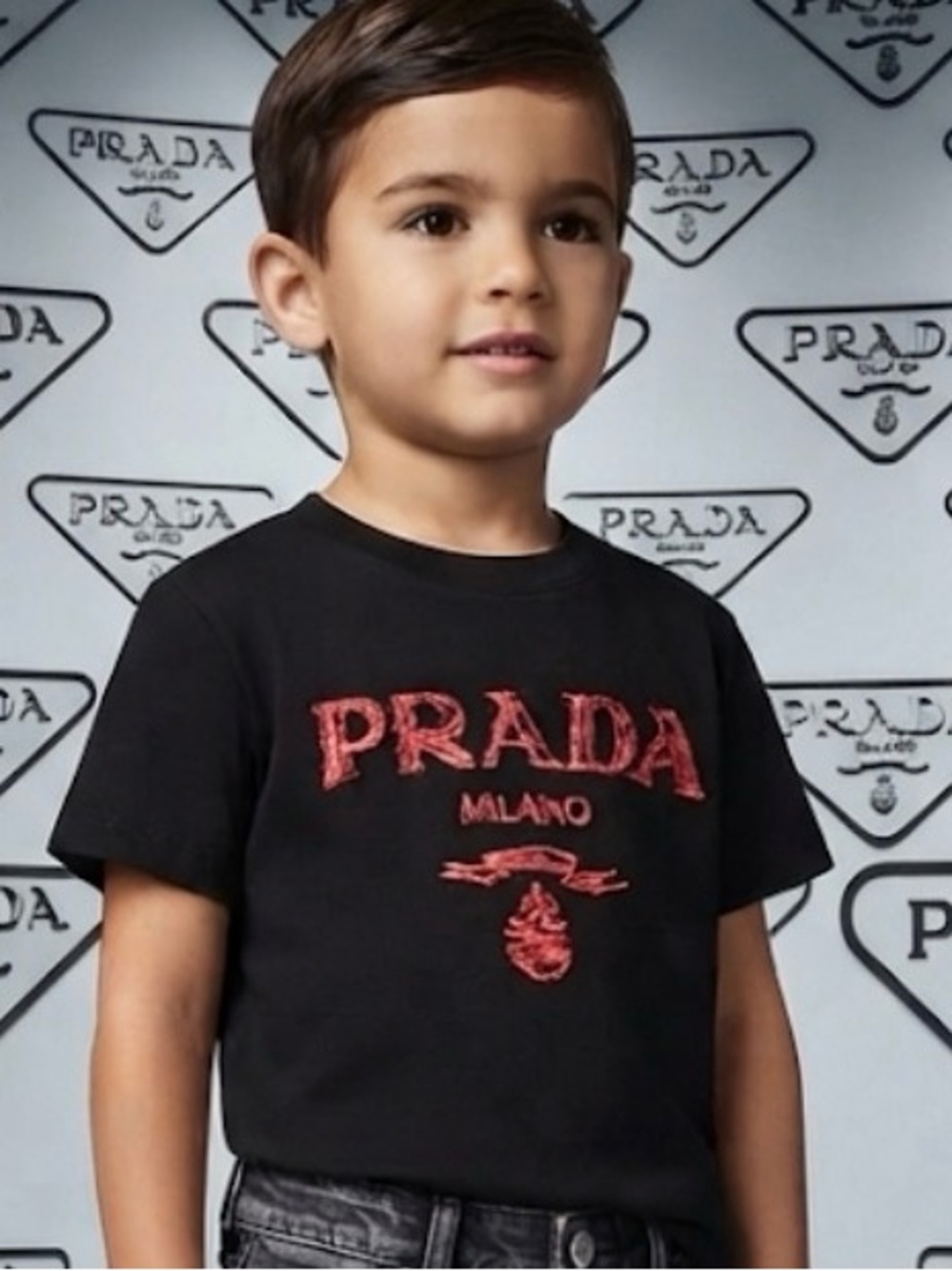 Authentic Prada luxury designer boys signature tee shirt sz 3
